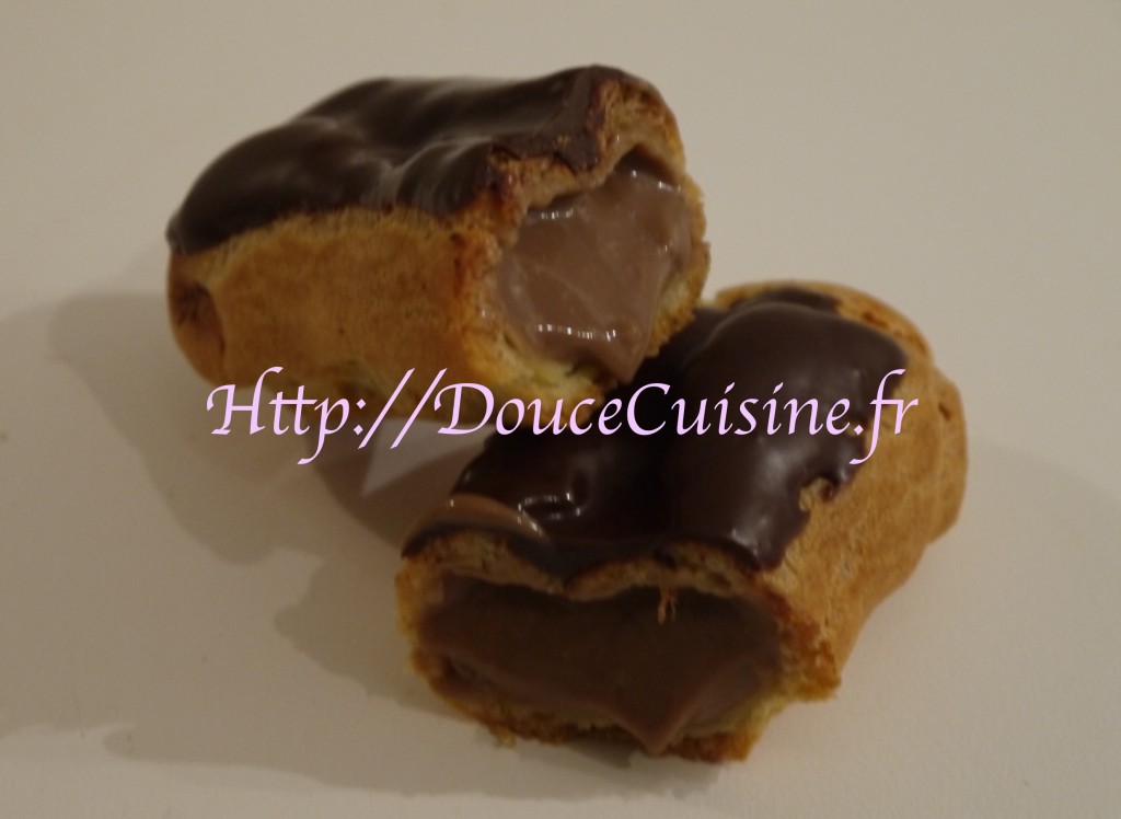 Eclair au chocolat