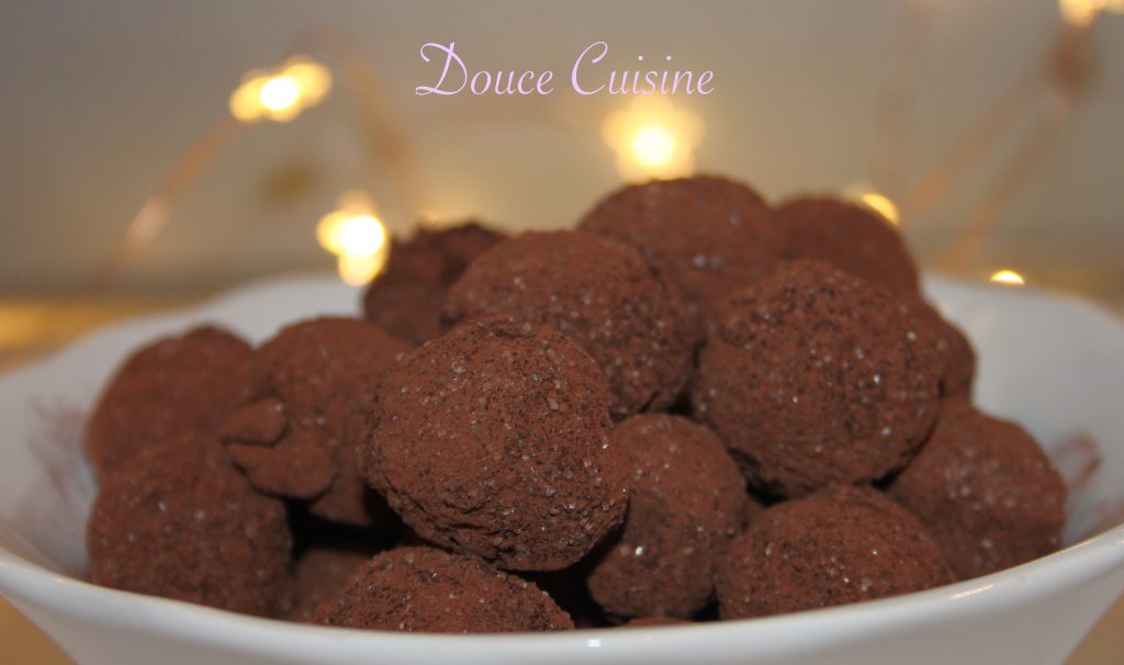 Truffes à la fève de Tonka et à la fleur de sel